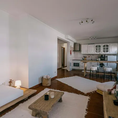 Апартаменты 57 - *