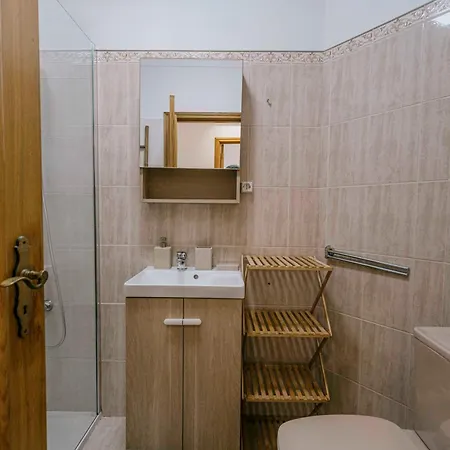 Апартаменты 57 - *